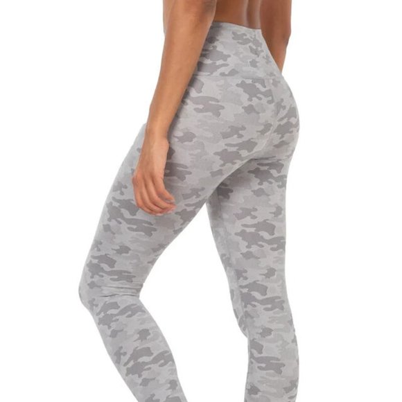 NWT $78 KYODAN WOMEN S SOFT CAMO JACQUARD ULTRA HIGH-WAIST LEGGINGS GYM YOGA RUN - Picture 3 of 11